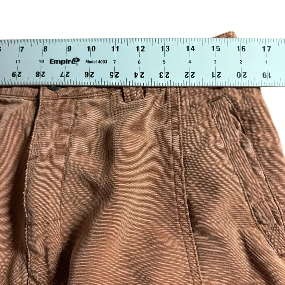 Tommy‎ Bahama men’s size size 33 dark khaki shorts